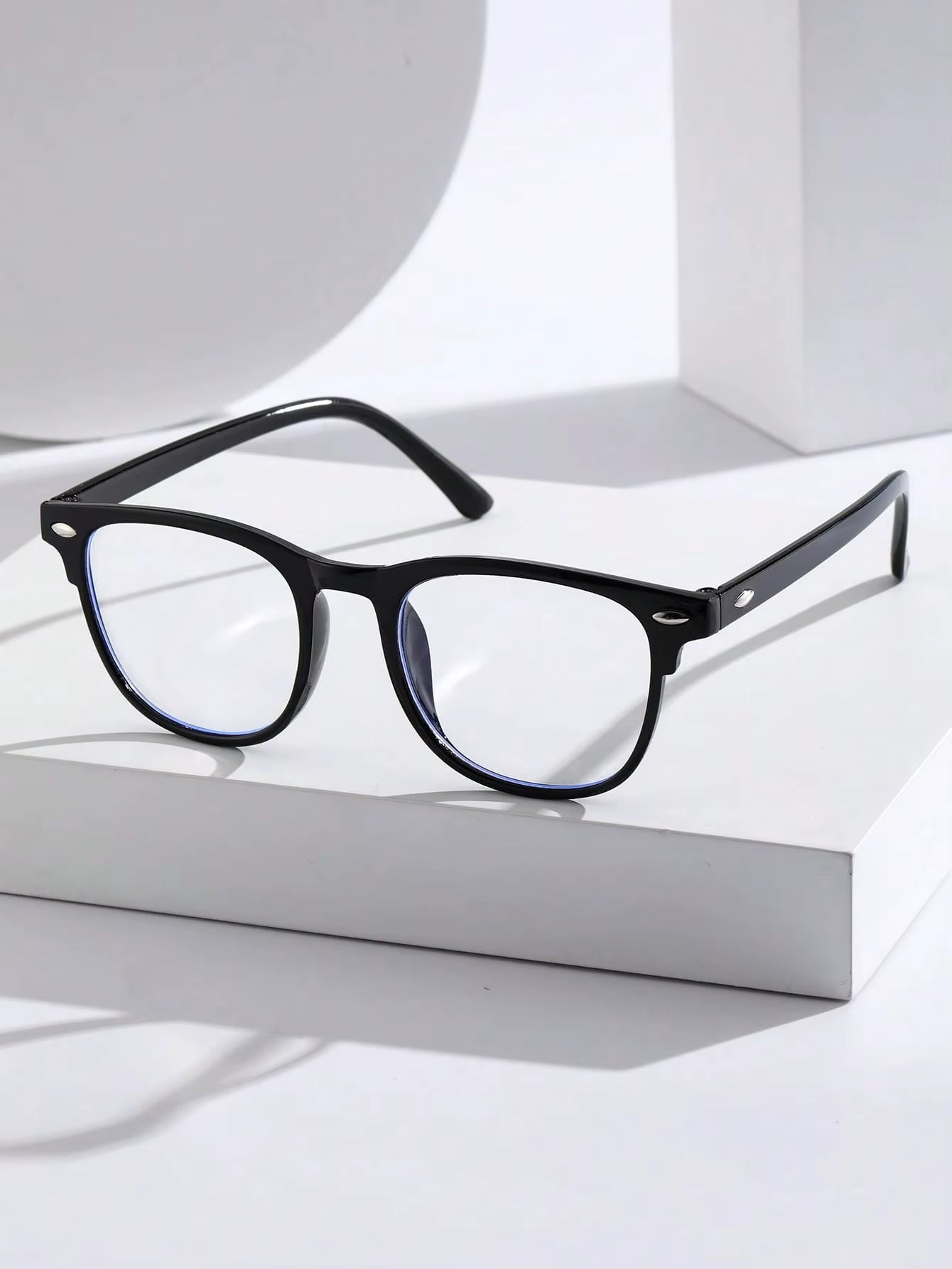 1-2-3PCS Unisex Square Plastic Frame Trendy Anti-Blue Light Clear Glasses for Back to School Clothing Accessories.